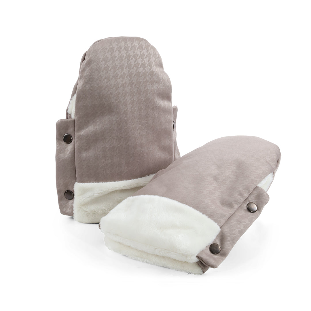 egg® Handmuffs