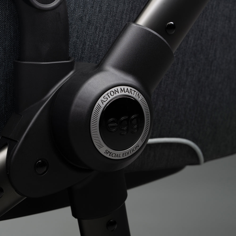 Knurled Central Hub