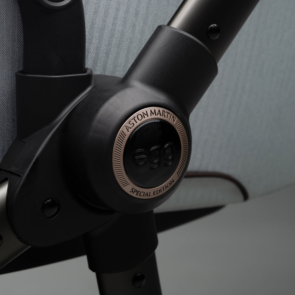 Knurled Central Hub
