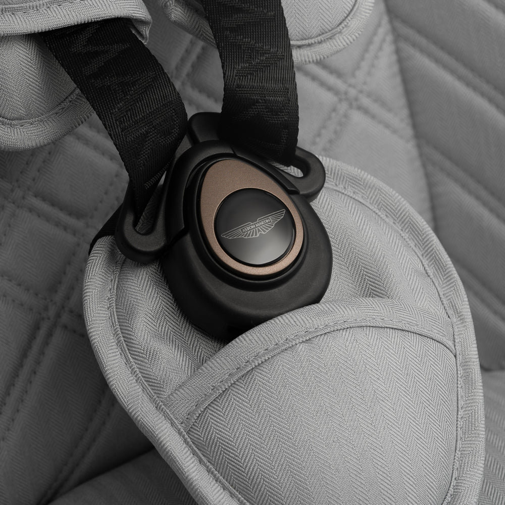 DBX707-inspired Quilting and Buckle