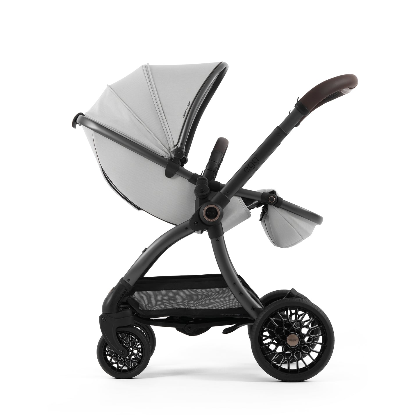 Aston Martin egg3® Package Soft Grey - UK