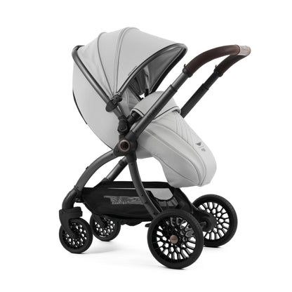 Aston Martin egg3® Package Soft Grey - UK
