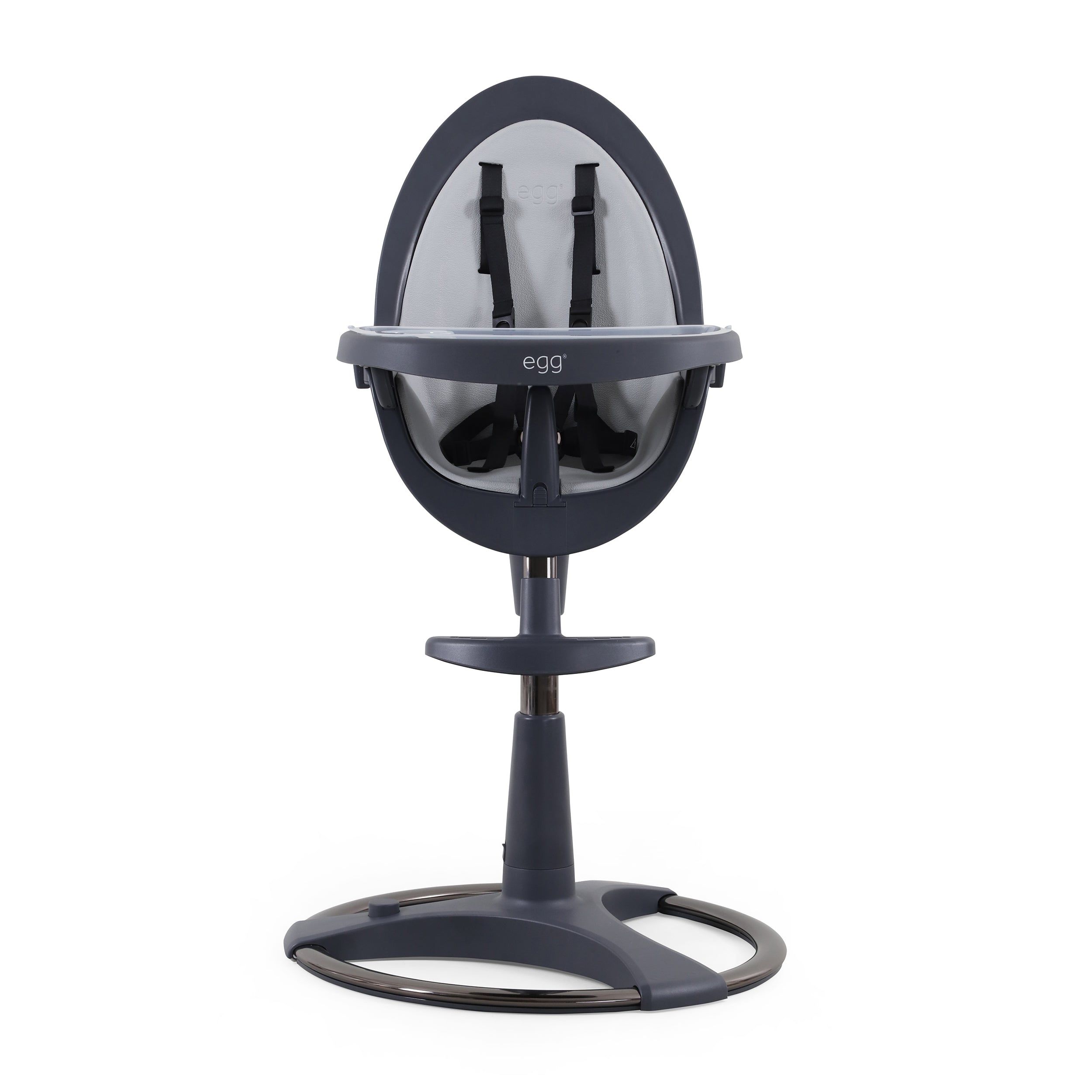 egg® Highchair in grey with a contoured egg-shaped seat, styled in a modern family kitchen